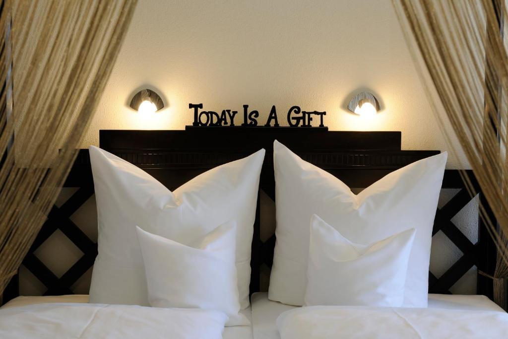 Hotel Inspiration Garni Tittmoning Habitación foto