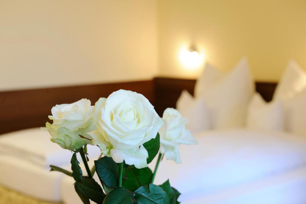 Hotel Inspiration Garni Tittmoning Habitación foto